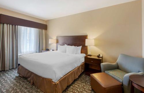 Walkerton Hotel | Best Western Plus Walkerton Hotel & Conference Centre
