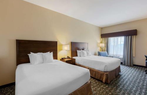 Walkerton Hotel | Best Western Plus Walkerton Hotel & Conference Centre