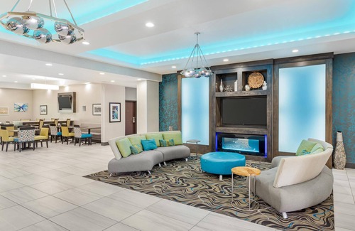 Waller Hotel | Best Western Plus Waller Hotel
