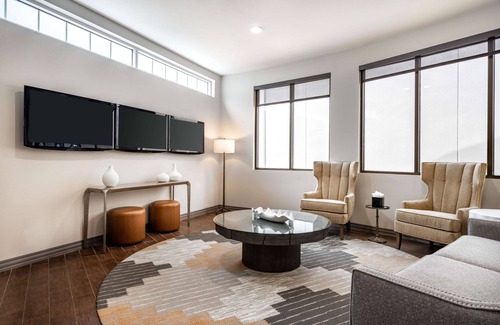 Bryan Hotel | Best Western Premier Bryan College Station