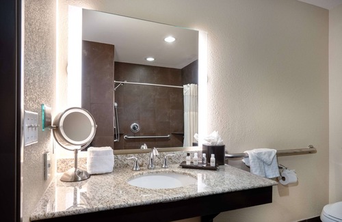 Bryan Hotel | Best Western Premier Bryan College Station
