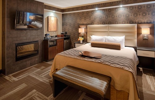 Leduc Hotel | Best Western Premier Denham Inn & Suites
