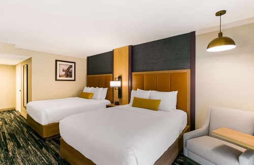 Harrisburg Hotel | Best Western Premier The Central Hotel & Conference Center