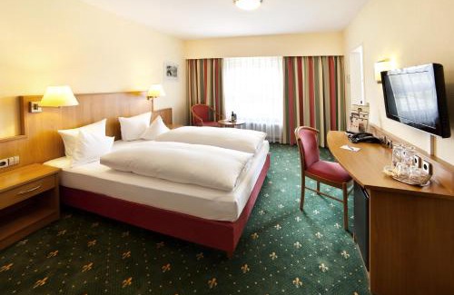 Niefern Hotel | Best Western Queens Hotel Pforzheim-Niefern