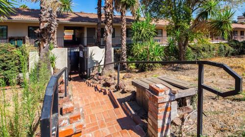 Central Sacramento Hotel | Best Western Sandman Hotel