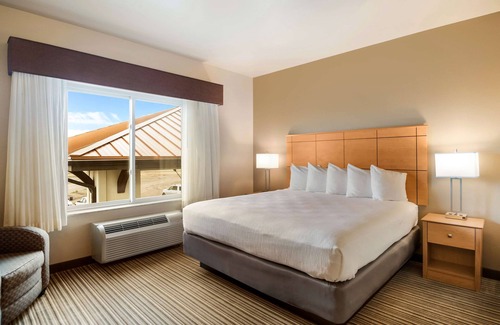 Shelby Hotel | Best Western Shelby Inn & Suites