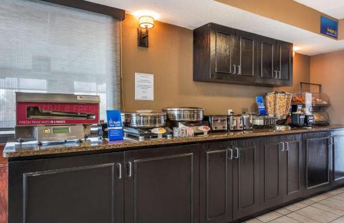 Strathmore Hotel | Best Western Strathmore Inn