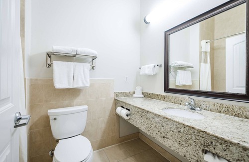 Sugar Land Hotel | Best Western Sugarland Inn