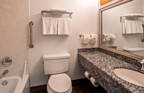 Valdez Hotel | Best Western Valdez Harbor Inn
