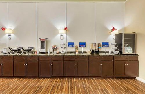 Watertown Hotel | Best Western Watertown/Fort Drum