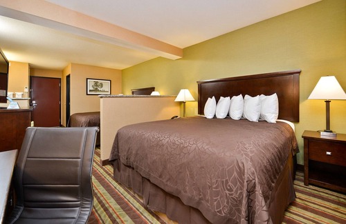 Wilsonville Hotel | Best Western Wilsonville Inn & Suites