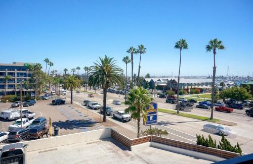 Roseville - Fleet Ridge Hotel | Best Western Yacht Harbor Hotel