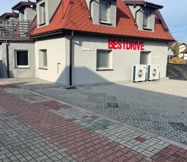 Wozniki House | Bestdrive Pokój 14