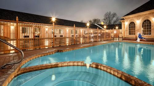 Kaufman Hotel | Bestway Inn