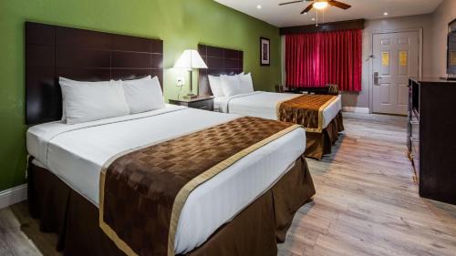 Kaufman Hotel | Bestway Inn