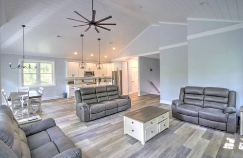 Bethany Beach House | Bethany Beach House with decks, hot tub and games room. Pet friendly