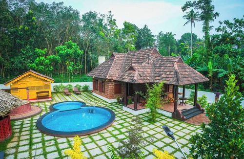 Kodanad Villa | Bethel Heritage (Premium Pool Villa)