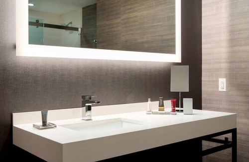 North Bethesda Hotel | Bethesda North Marriott Hotel & Conference Center