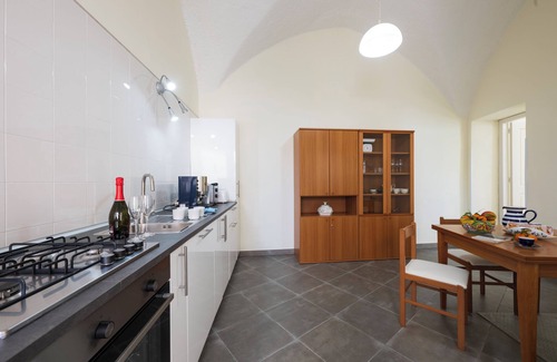 Conca dei Marini Apartment | BETWEEN AMALFI & POSITANO, BIS SEA VIEW HOUSE, FREE WIFI, A/C, ONLY 12 STEPS