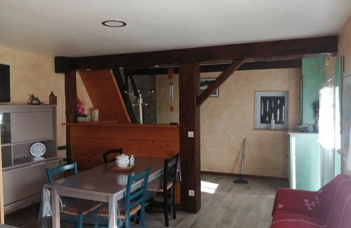 Saint-Vincent-les-Forts Apartment | Between Lakes and Mountains