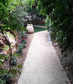 Kahal Bed & Breakfast | Betzel Ha'Ella