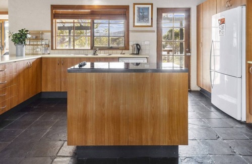 Kalkite House | Beulah by the Lake 3 bedroom house on the lake