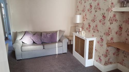 Beverley House | Beverley East Townhouse Free Parking