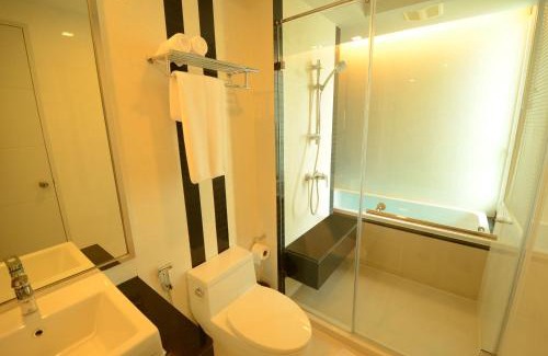 Asoke Apartment | Beverly 33 by Aspira