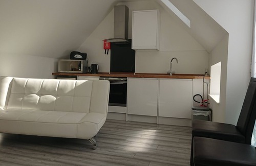 Bexhill-on-Sea Apartment | Bexlet Budget Studio