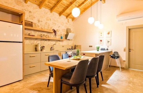 Bezirgan Villa | Bezirgan Village 2 Bedroom Villa 7617