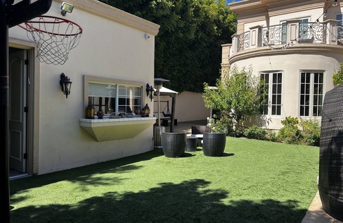 The Flats House | BH Flats European Mansion