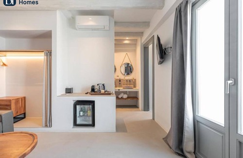 Naousa Apartment | BH179 - C - Suite Paros