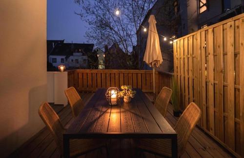 Goethestraße Apartment | Bheaven I Jugendstil Premium Apartment