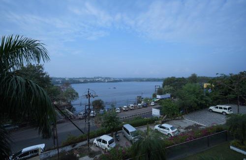 Bhopal Bed & Breakfast | BHOPAL LAKE STAYS