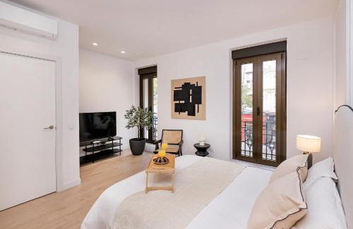 Moncloa - Arguelles Apartment | BHost - Ferraz 74