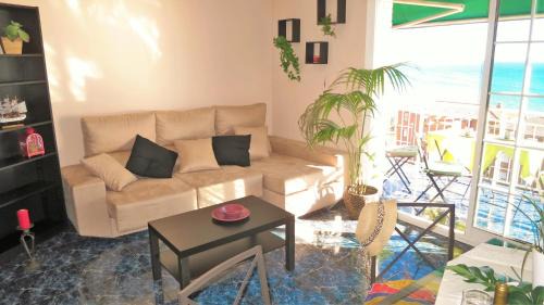 Montgat Apartment | Bianca Seaview & Beach Apartment