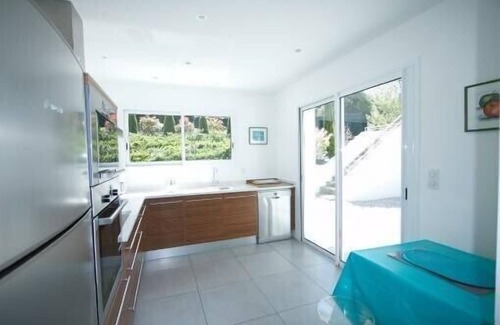 Arcangues Villa | BiarritzArcangues villa quiet design 170 m 2 greenery heated pool, 8 per