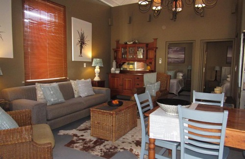 Prince Albert Apartment | Bidhuisie
