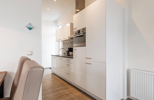 Gasthuis Resort | Biebosch - Two Bedroom Resort, Sleeps 4