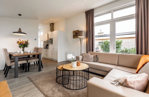 Gasthuis Resort | Biebosch - Two Bedroom Resort, Sleeps 4