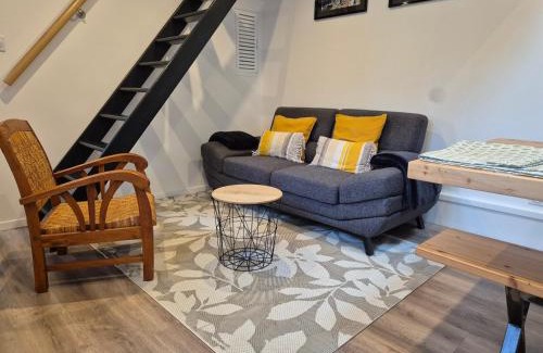 Villedieu-les-Poeles Apartment | Bienvenue chez Philippe et Pascale