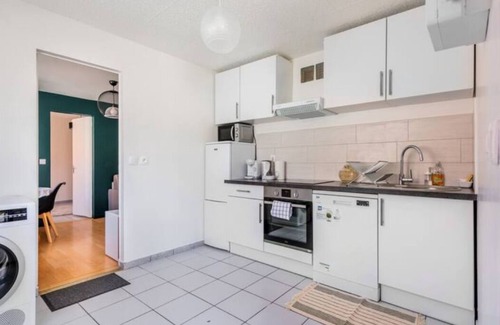 Alfortville Apartment | Big 1 BR – Paris 12ème - Gare de Lyon – Orly