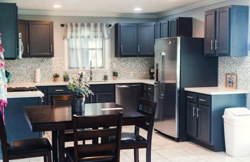 Carlyss House | Big Beautiful Family Home Near Park