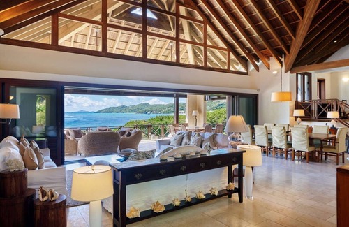 Carenage Villa | Big Blue Ocean Luxury villa