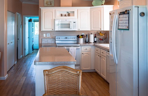 Cudjoe Key House | BIG BLUE waits for you in the sunny Keys