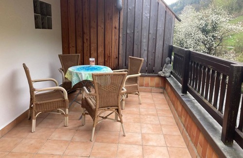 Krov Bed & Breakfast | Big Buddha - Guesthouse Natural Mosel