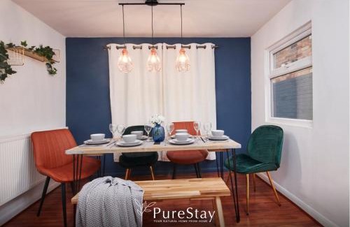 Leamington Spa House | BIG Contractor House in Leamington Spa with 7 Beds by PureStay - 14 Night min!