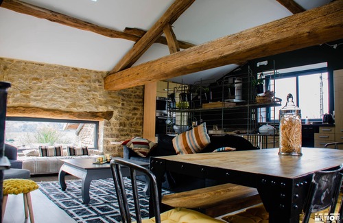Lacrost House | Big cottage in south Burgundy