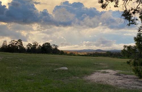 Shire of Stanthorpe Bed & Breakfast | Big Fella Wines & Farmstay