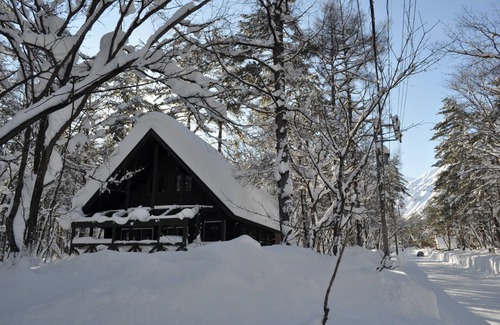 Hokujo House | Big Foot Cabin Hakuba 2LDK 4 person rental villa/Kitaazumi-gun Nagano